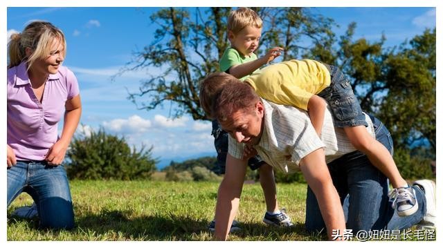 孩子被父母吼怎么教育,如果父母一味的对孩子吼叫责骂