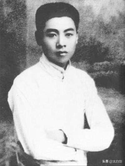 记录“人民总理”周恩来光辉一生的15张老照片