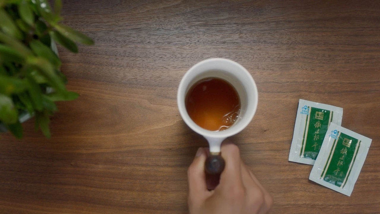 自己吃铁皮石斛什么样的最实惠,鲜铁皮石斛跟干铁皮石斛哪个好