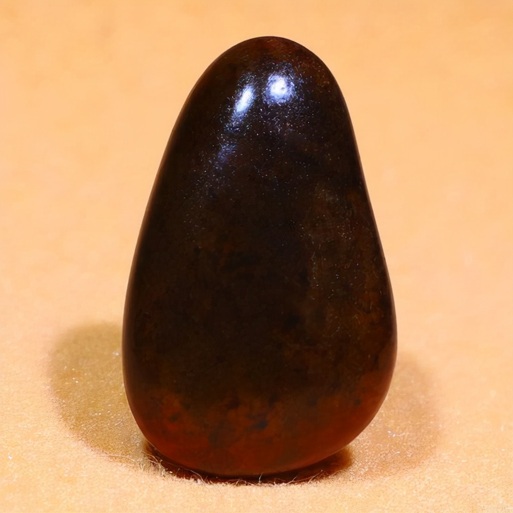 为什么说黄金有价玉无价呢,为什么说黄金是最有价值的