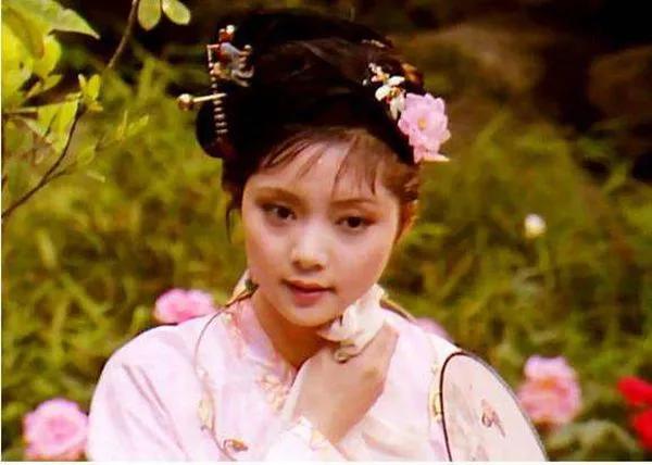 薛宝钗和薛夫人,薛宝钗和宝蟾