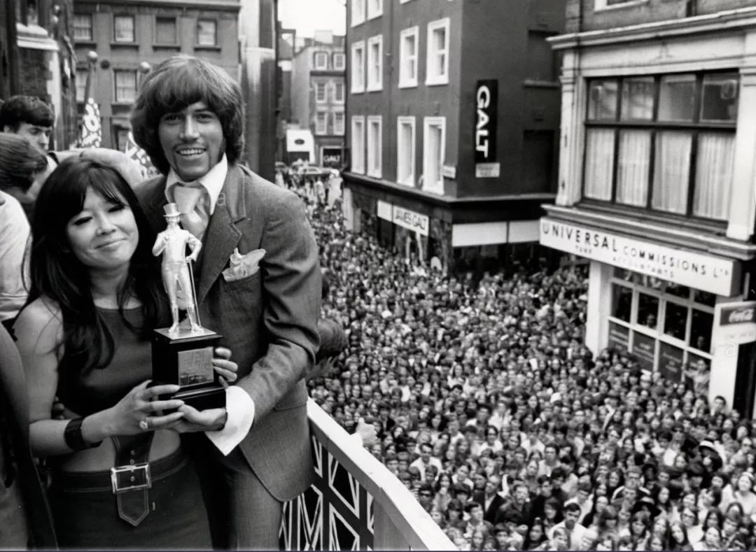 “男人，曾经我把他们当早餐吃的”