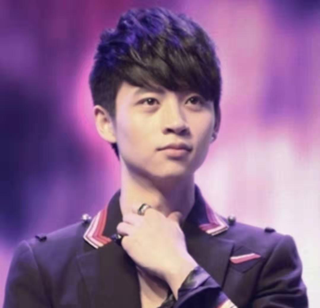 “莫西干”成就了男士发型?4点优势是根本,根据脸型设计是关键