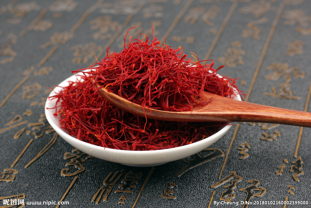 西红花与红花鉴别表格,红花和西红花图片对比