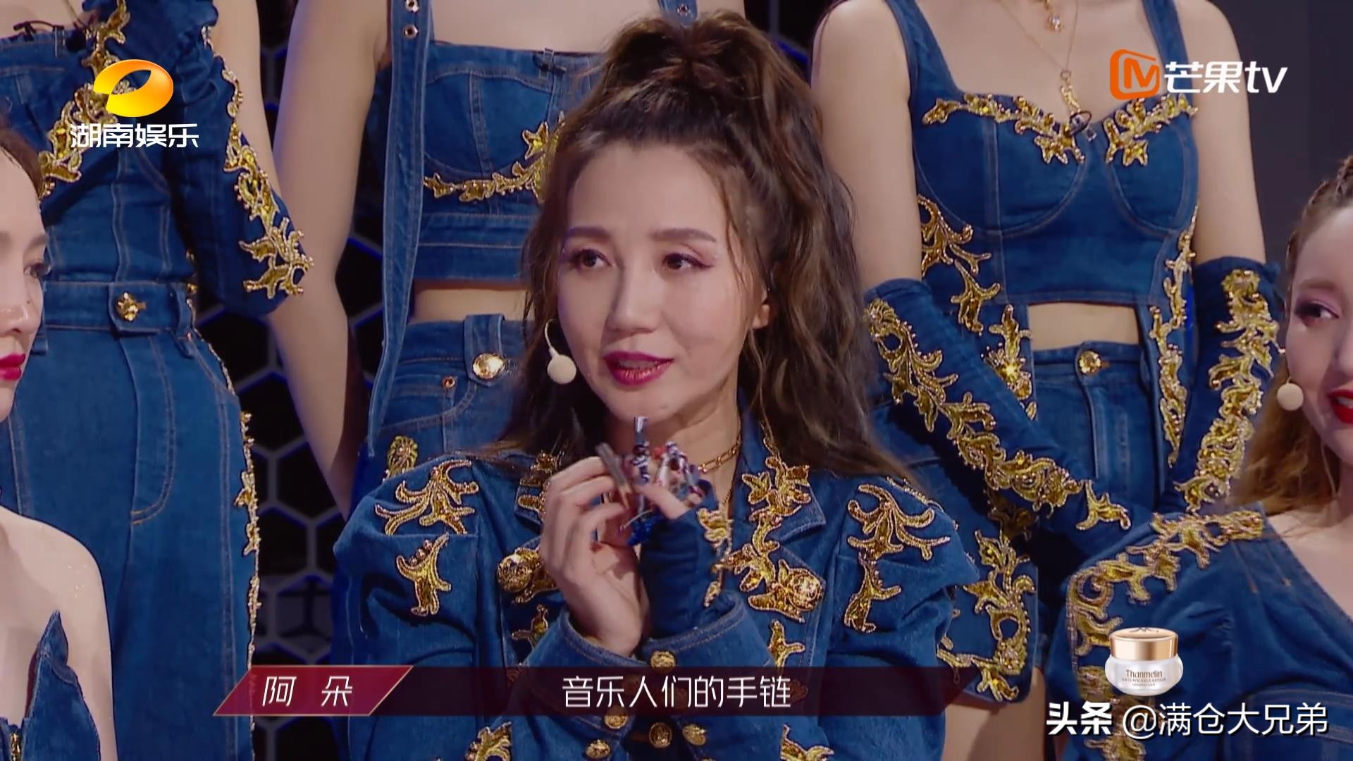 “浪姐”点球决胜：宁静踢向中路，王霏霏射进死角