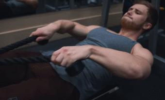 练肩杠铃提拉好不好,杠铃推肩主要练肩哪里