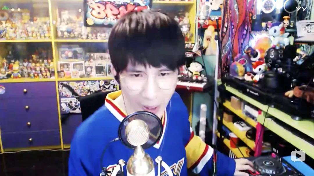 omg李佳琦原版素材,omg李佳琦香水