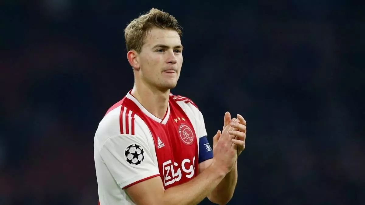 巴萨对德里赫特的看法,德利赫特能来巴萨吗