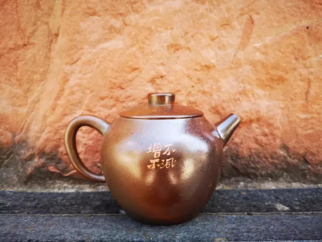 怎样挑选一把好的紫陶壶,怎样选购建水紫陶
