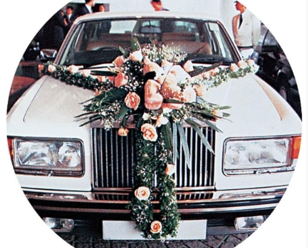 许晋亨何超琼李嘉欣怎么回事,许晋亨对待何超琼和李嘉欣区别