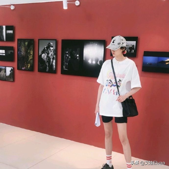 关晓彤穿搭无袖,关晓彤穿搭t恤