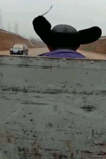 搞笑GIF:少林篮球,果然是不同凡响啊