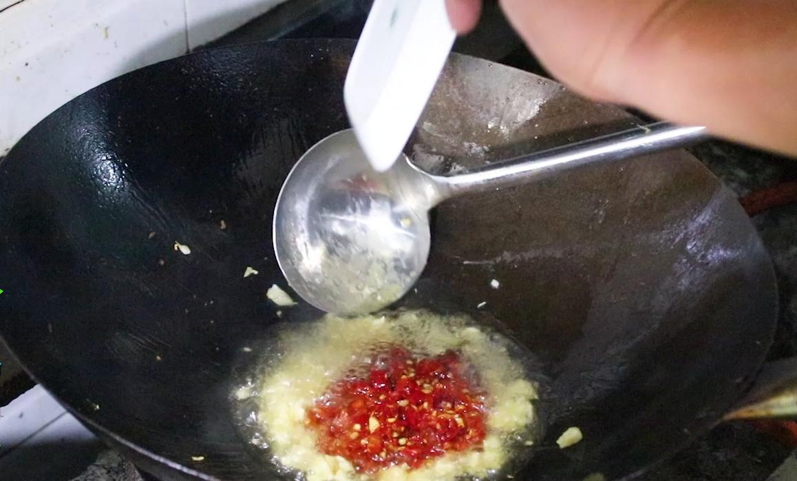 这才是正宗广西芋头的做法,芋头最简单好吃的视频