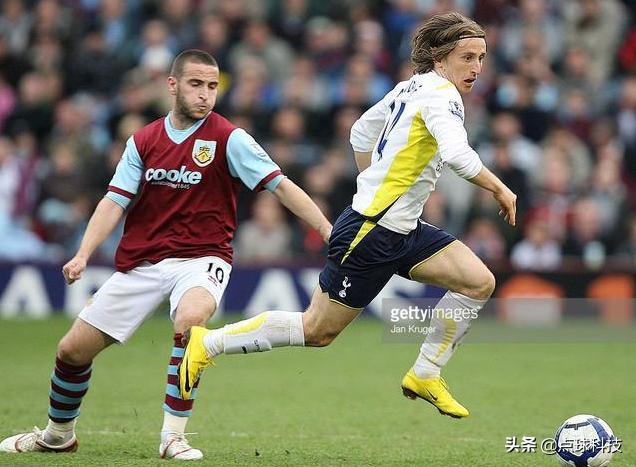 一人一鞋球星的执念球迷的追求你最喜爱的那双鞋穿了多久?