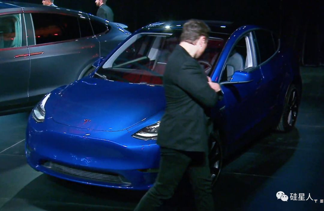 特斯拉modely发布到量产用了多久,特斯拉modely焕新版马斯克