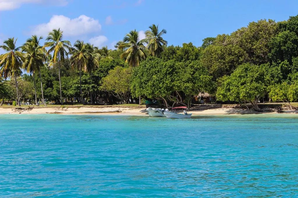 亚洲十大最美度假海岛,100座世界最美海岛