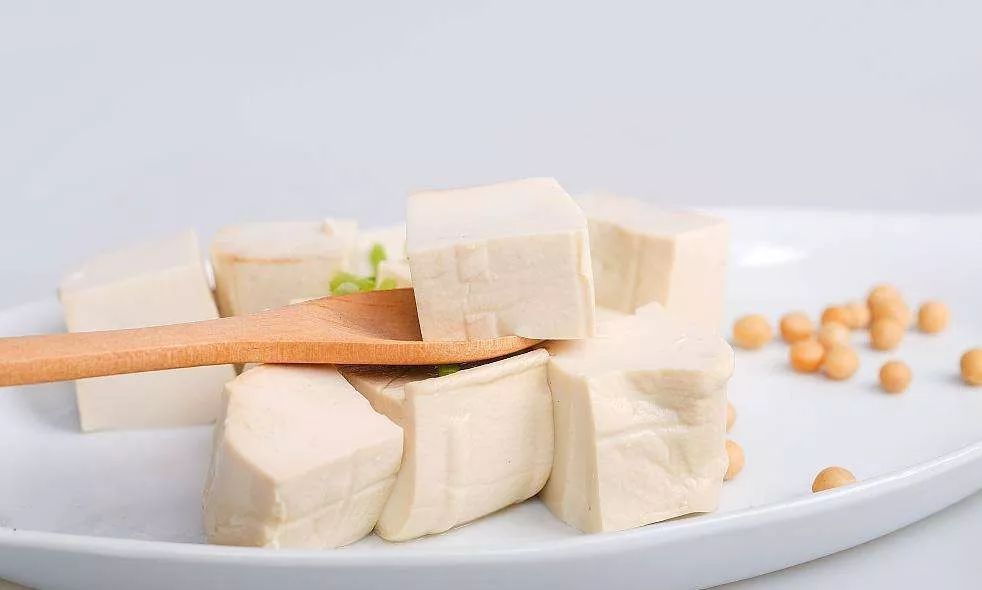 椰子油的8个神奇用法,椰子油11个令人惊讶的健康功效