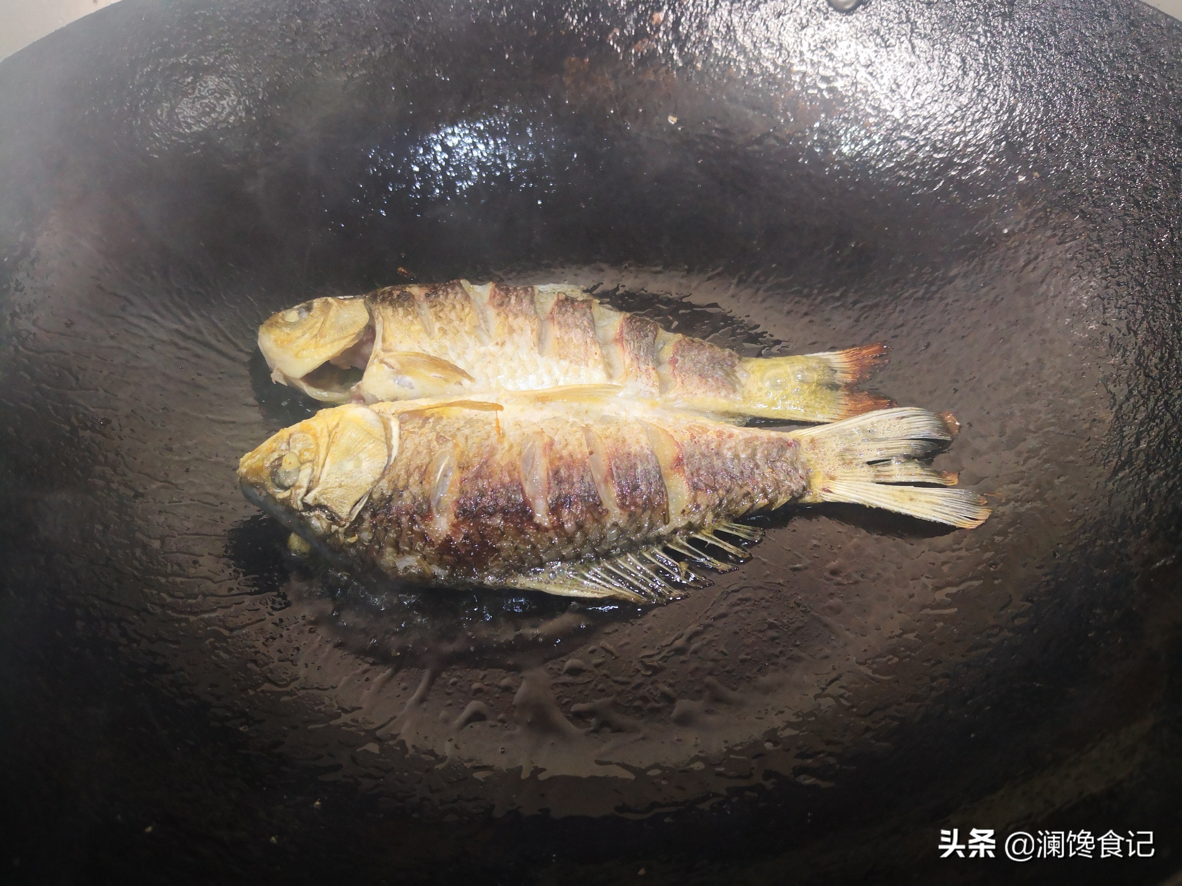 谁说螺蛳粉只有年轻人喜欢,螺蛳清明螺