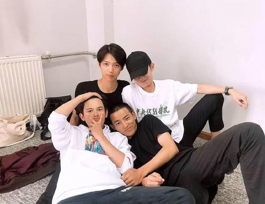 新生开学怎样和舍友打好关系,大一新生初遇舍友怎么避免尴尬