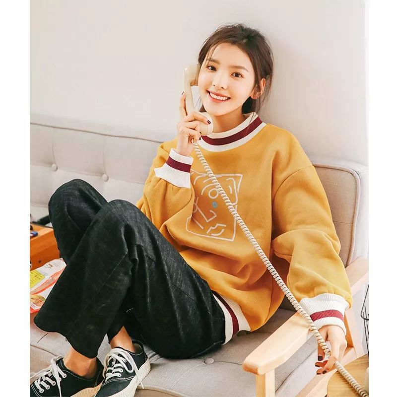 入秋最时髦的卫衣淘宝竟然都有,好看又平价的卫衣套装