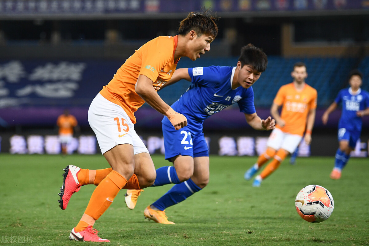 为保家卫国的战士送上新年祝福,为抗疫英雄送暖心祝福