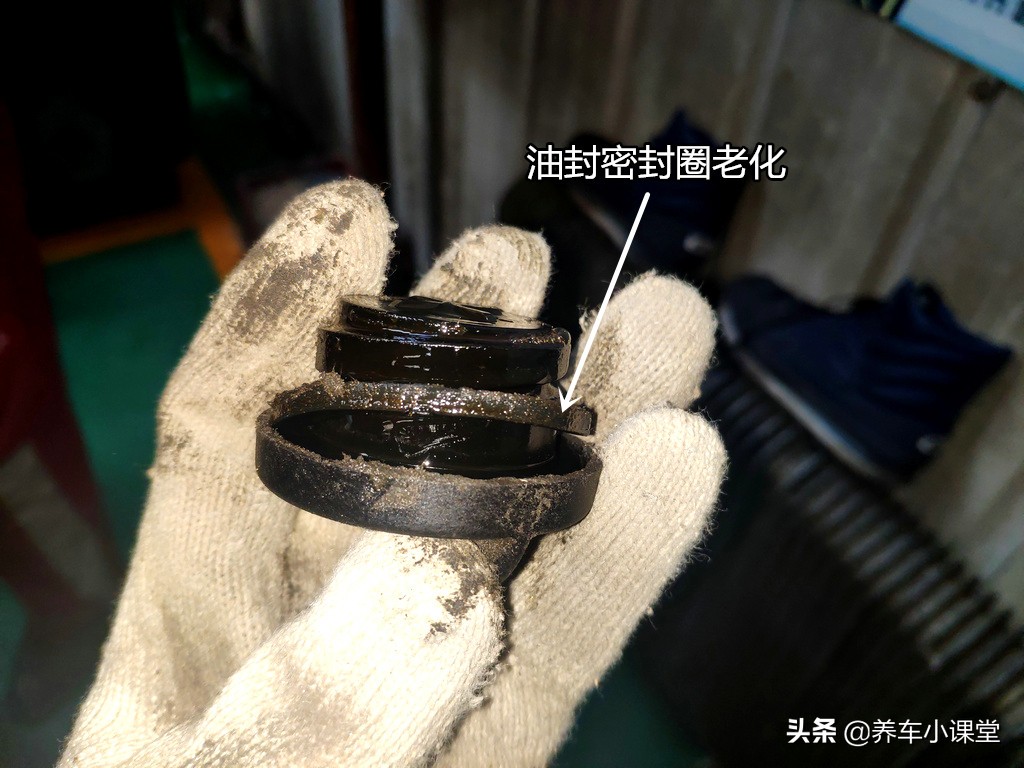 新发动机漏油最好的解决方法,发动机有漏油的迹象怎么办