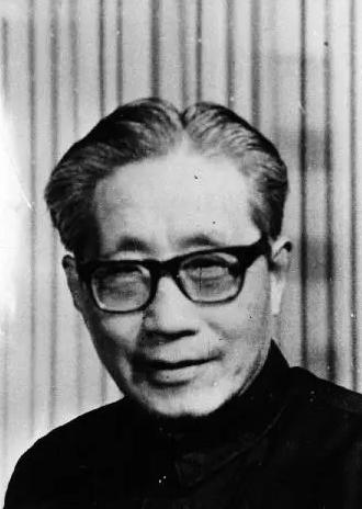 这所“魔法学校”火了!百年底蕴加持,走出200余位院士、多部影视剧来取景