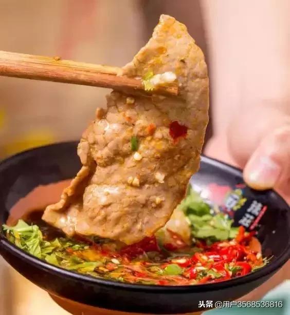 通哥探店:好吃的火锅千篇一律有趣的辣莊万里挑一