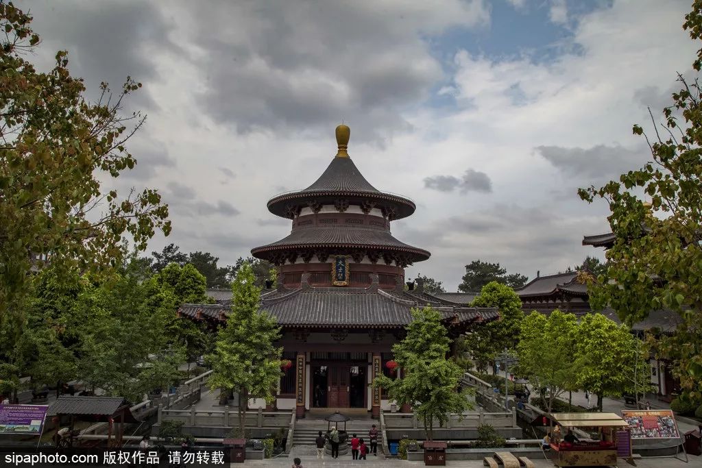 北京出发2-3天飞机短途旅游,北京直飞3小时