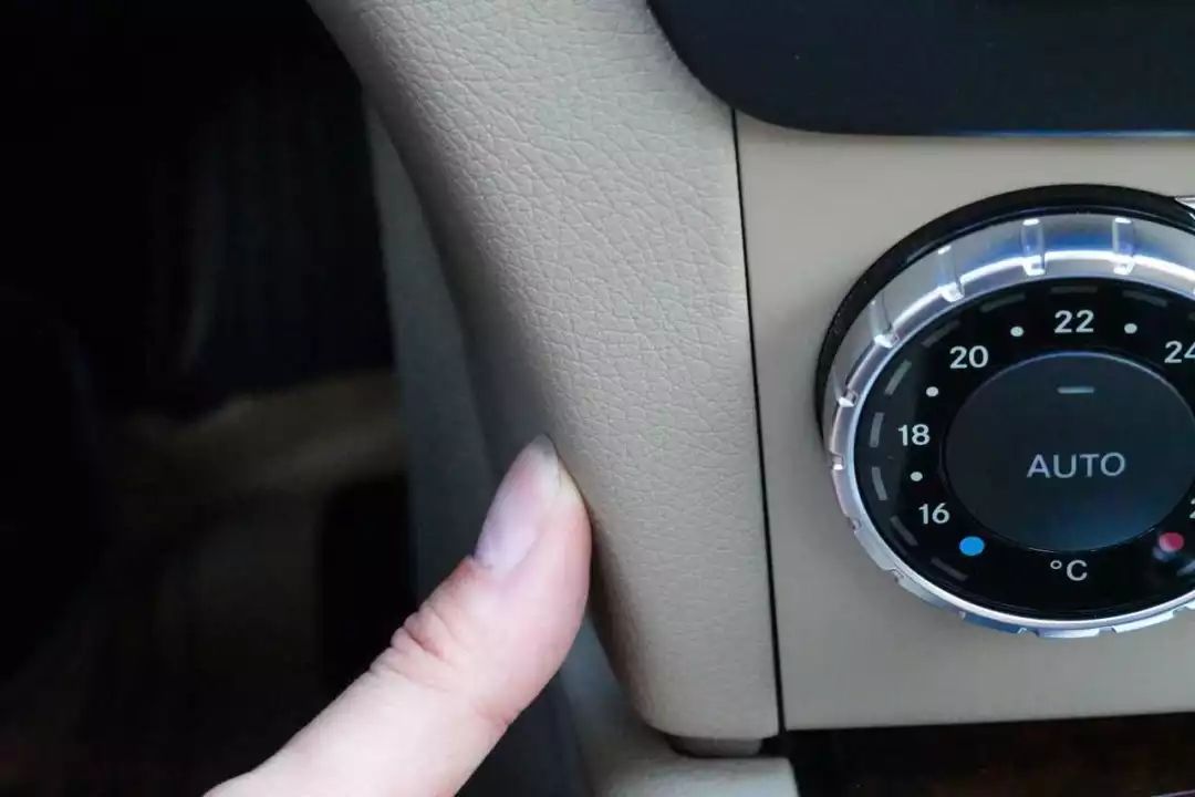 14万买奔驰C，6年只跑2万公里，收藏级