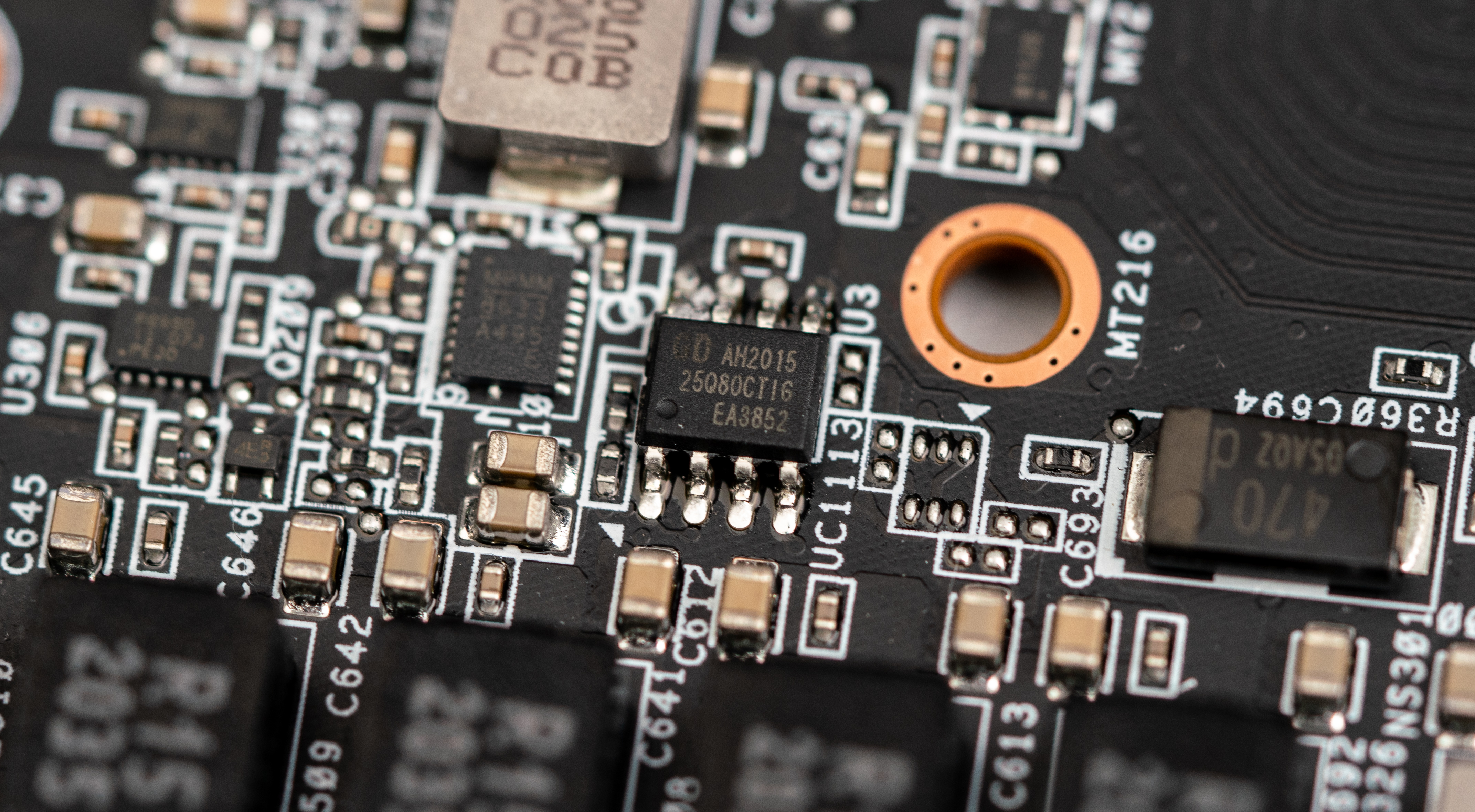 华擎rx6800显卡相当于什么水平,华擎6800显卡测评