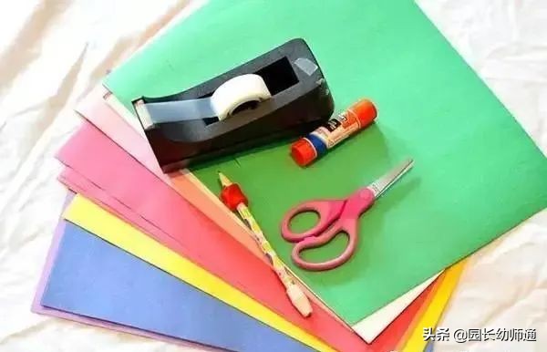 刚进幼儿园教师节送老师什么礼物,小学教师节送老师什么礼物最合适