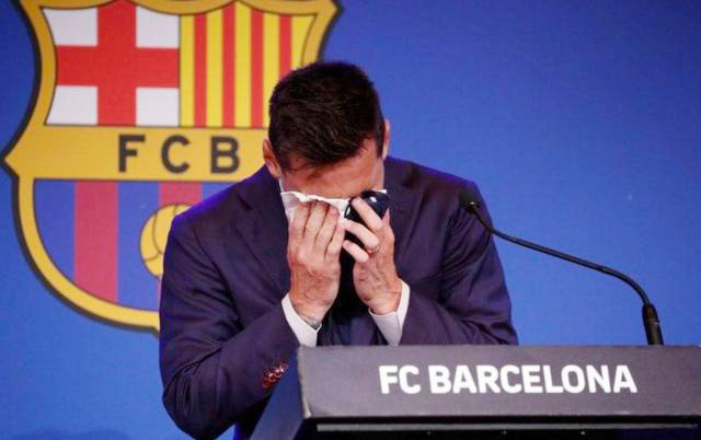 巴萨诺坎普告别梅西,梅西在诺坎普最激动人心的一刻