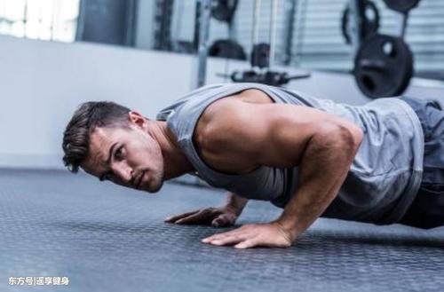 二十天俯卧撑练出八块腹肌,1秒练出八块腹肌只用俯卧撑