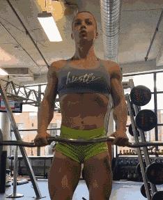 26岁健美冠军小腿静脉爆裂,22岁小伙健身过猛导致内脏撕裂