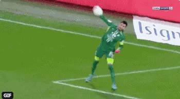 盘点足球比赛中的精彩操作,盘点足球十大败得最惨的比赛