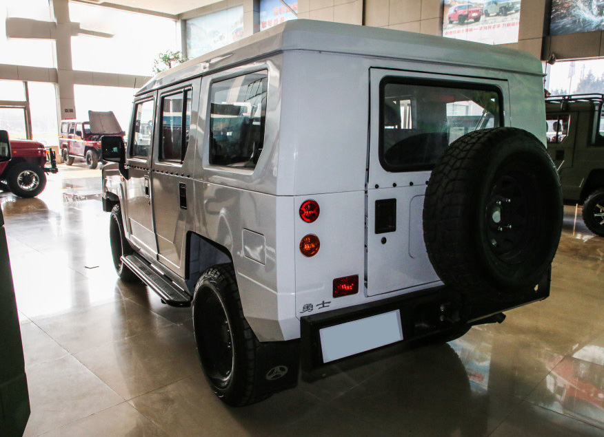 勇士新款报价及图片,2020款勇士四驱柴油版