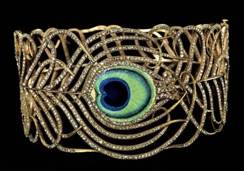 哪个贵族没戴过这个牌子的珠宝，都显得没面子