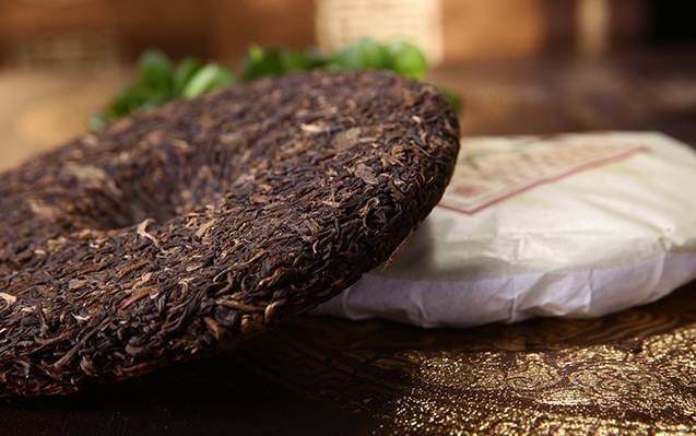 号级茶和印级茶七子饼茶,云南七子饼茶熟茶年份识别方法