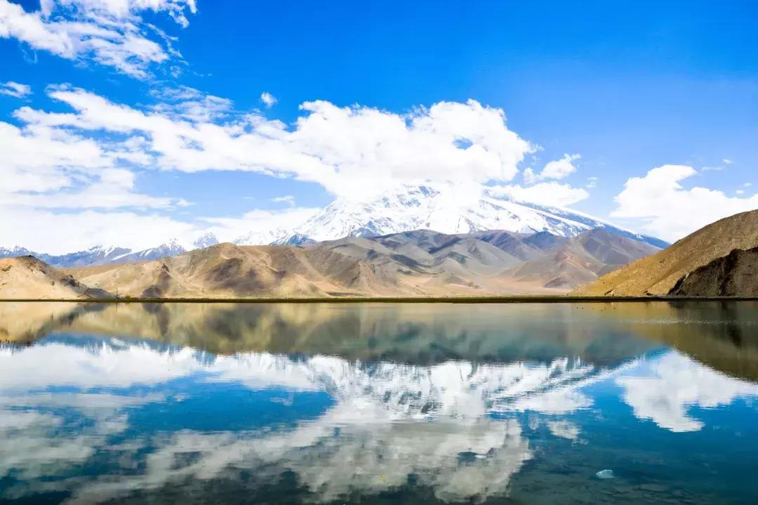 新疆的北疆和南疆哪个更美,北疆新疆之美