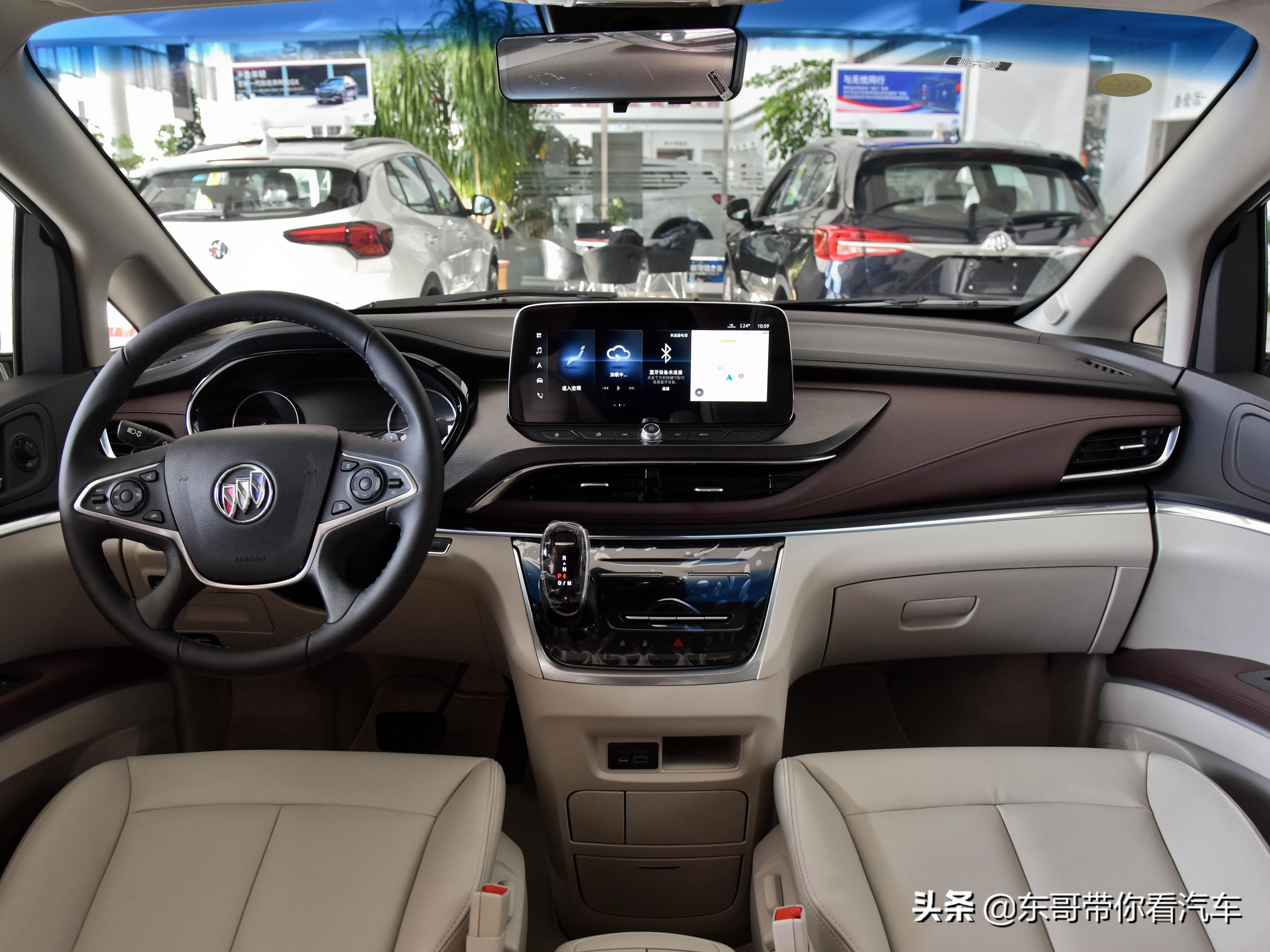 经典标杆MPV,空间大老板爱,动力省油有劲,带你看别克GL8