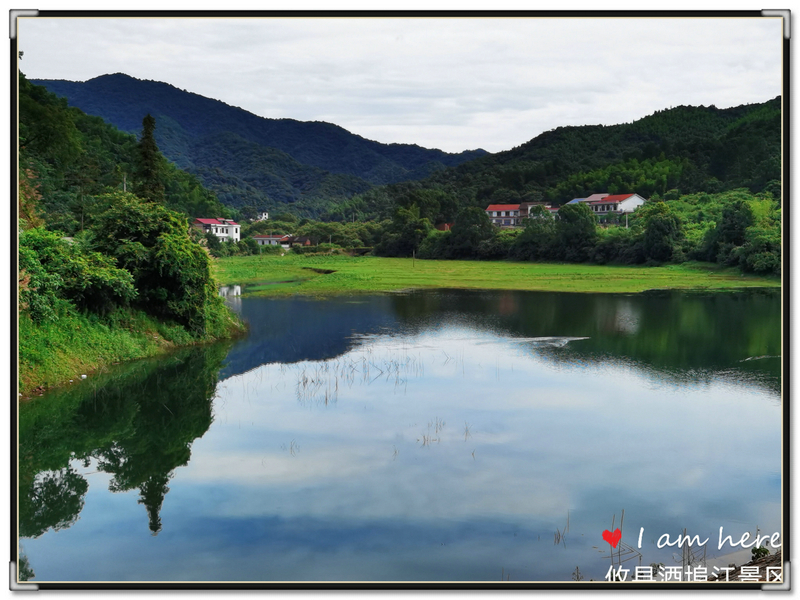 这里美酒飘香！这里人文荟萃！这里五彩璀璨