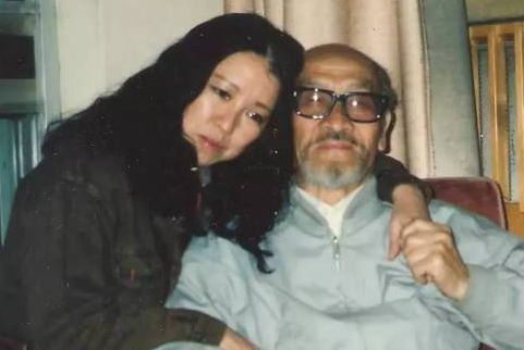 对三毛的评价和感悟,迷恋的原因