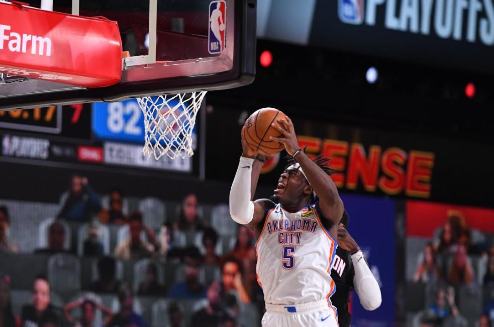 多尔特空砍30分4篮板,多尔特雷霆场均数据