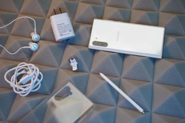 三星手机真的比国产手机好吗,终于有人说清楚