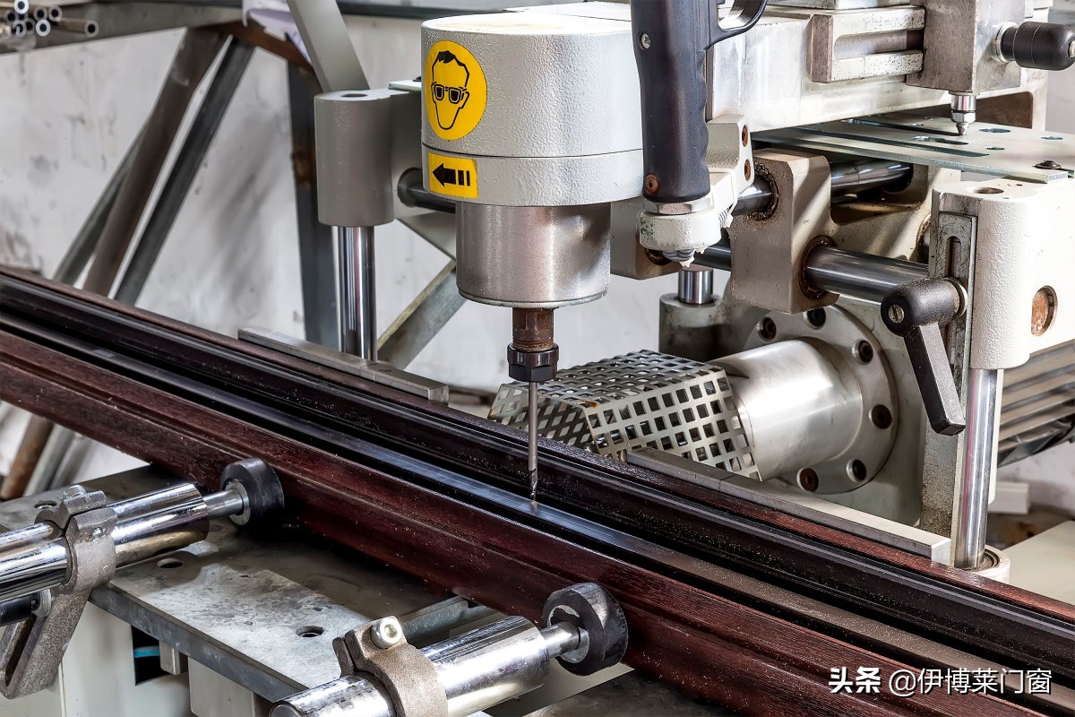 断桥窗无缝焊接跟拼接有什么区别,断桥窗无缝焊接要不要另外加钱