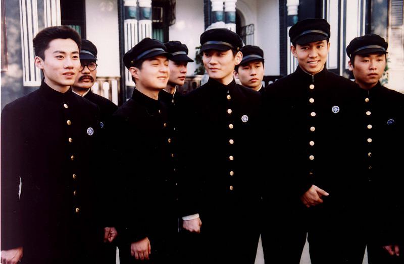 “亲师而外，取友为急”：毛主席如何和师友切磋交流，虚心学习？