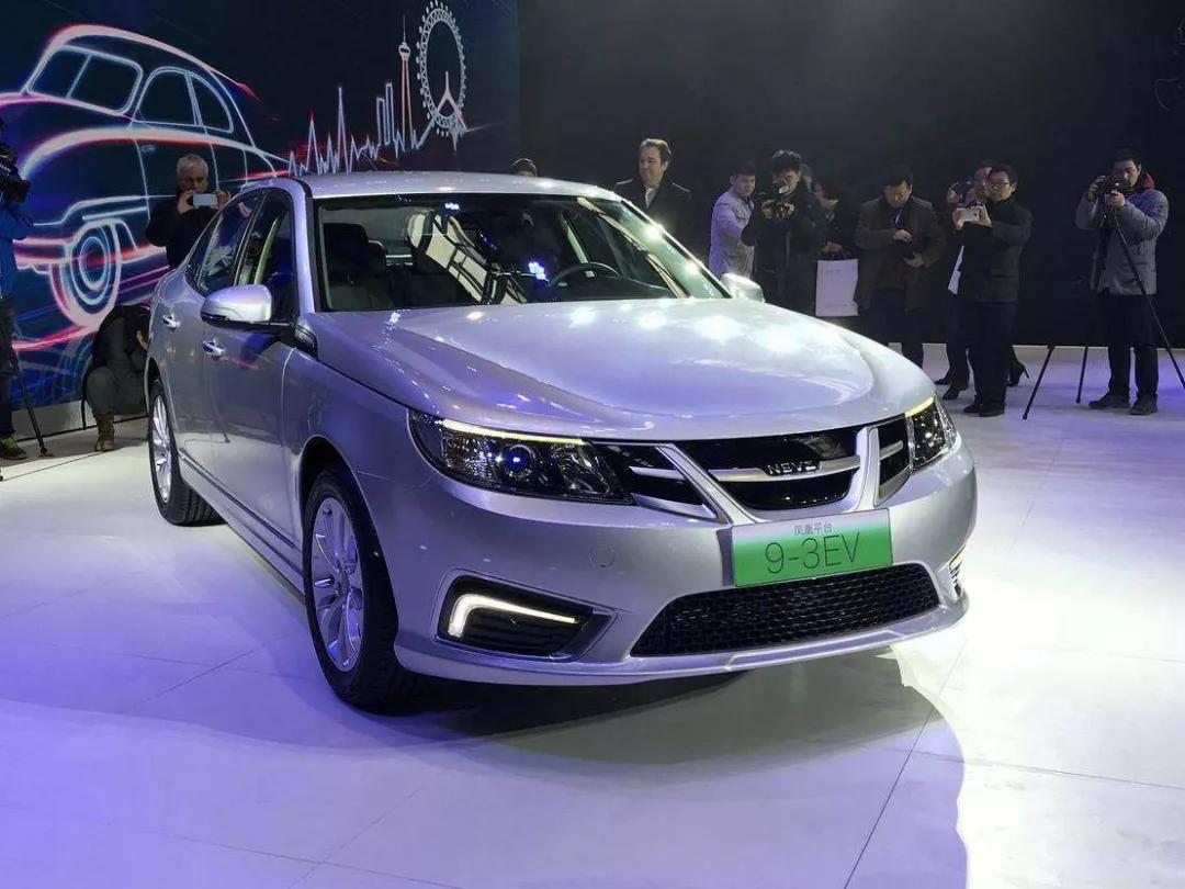 恒大新能源汽车闪耀亚冠,足球杯赛还是联赛重要