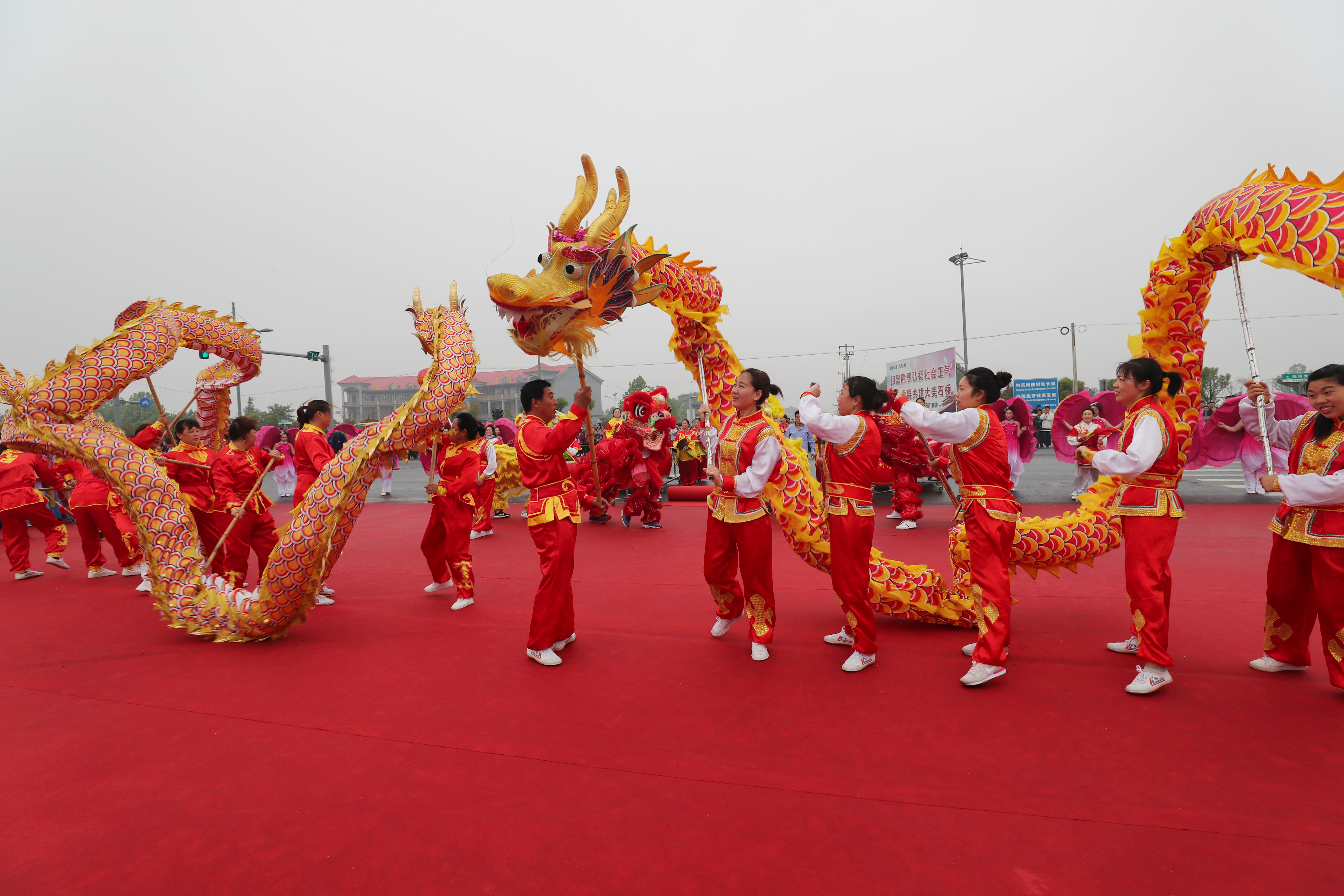 连云港舞龙舞狮表演,赣榆舞龙闹新春舞蹈