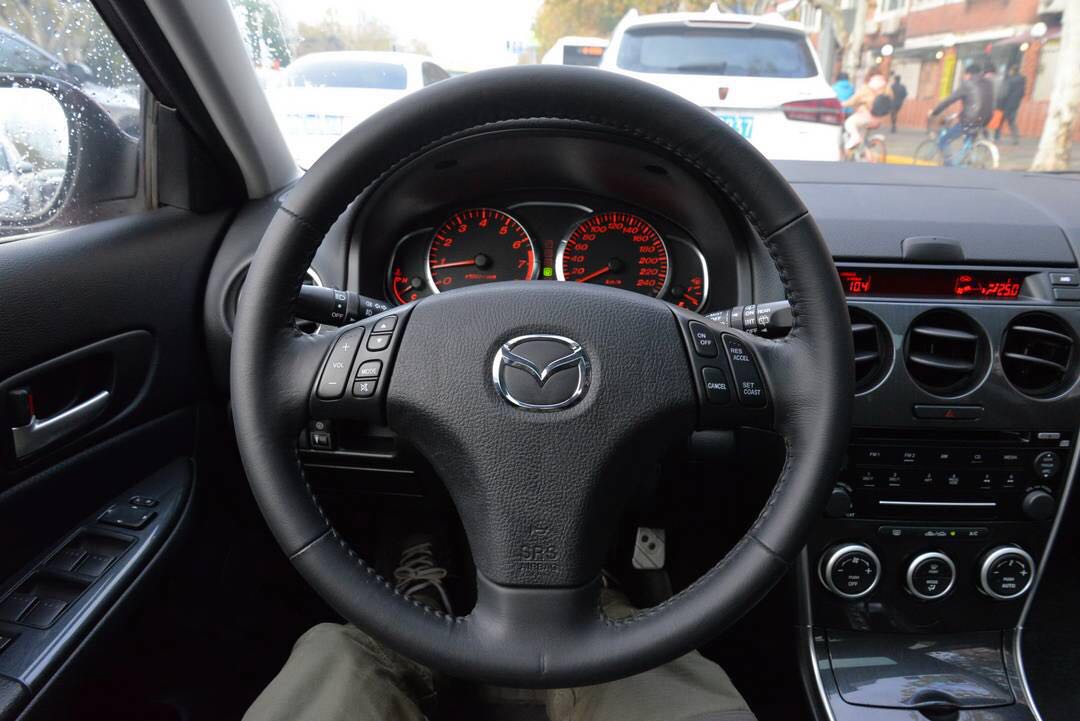 马6轿跑和普通版感受,马6轿跑和宝马的驾驶感受